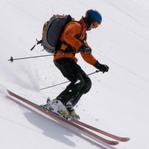 thumbnail_skiing_2094400536_1376396481